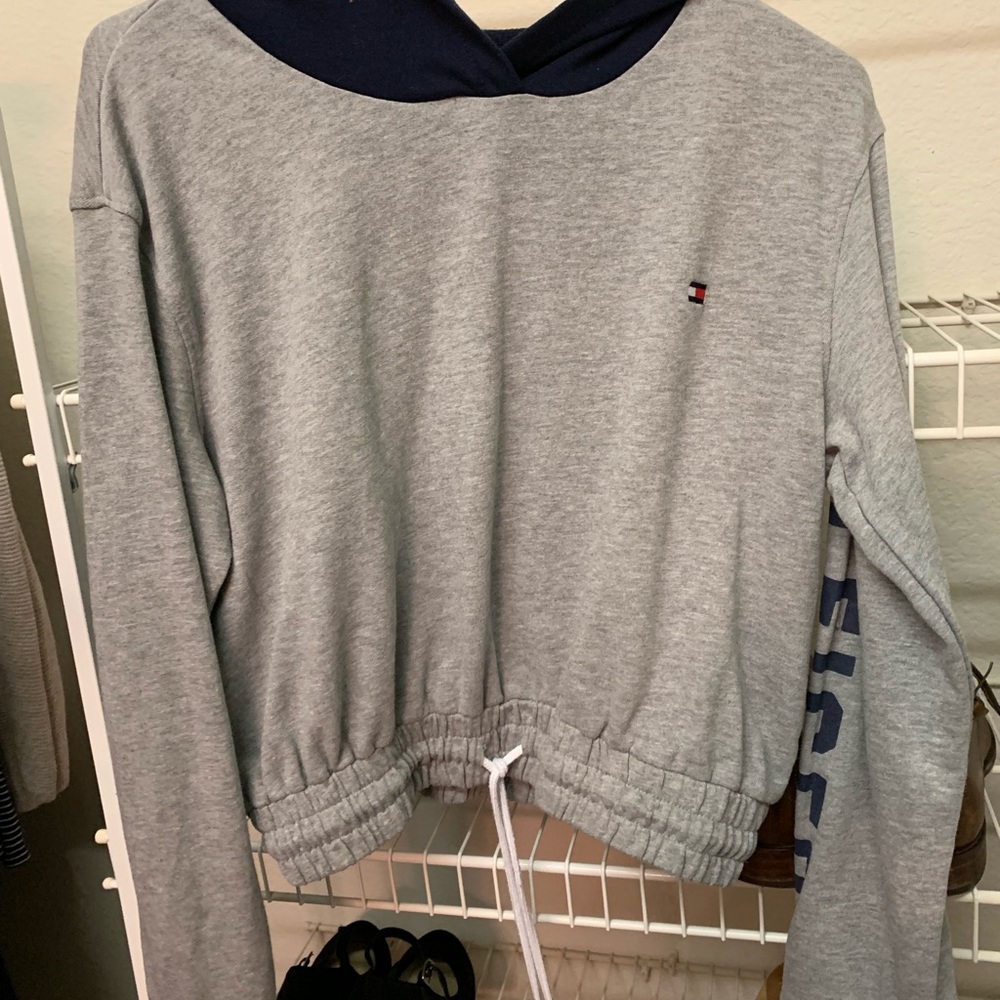 Tommy Hilfiger Cropped Sweatshirt